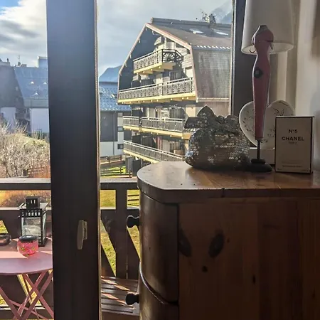 Mont Blanc View Apartment, Balcony, Free Parking Appartement Chamonix